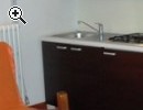 Monolocale arredato e dotato di comfort in affitto - Anteprima immagine 3