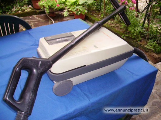 Aspirapolvere Hoover