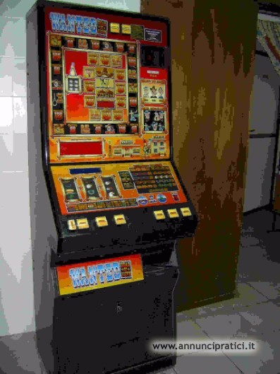 videogioco slot machine usata a gettoni vendo