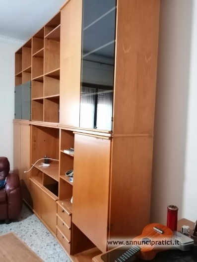 Vendo parete attrezzata