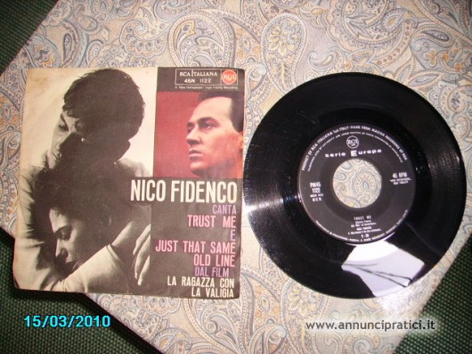 dischi in vinile 45v giri
